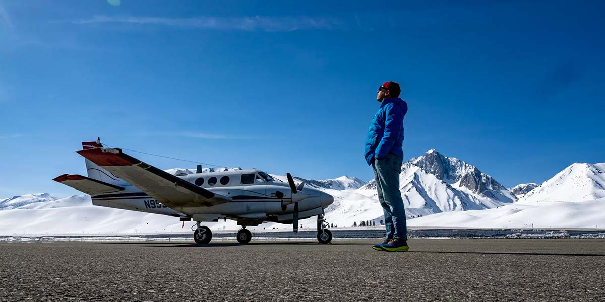ca-times-cropped Scientists take flight to map California’s vast snowpack and measure flooding threats