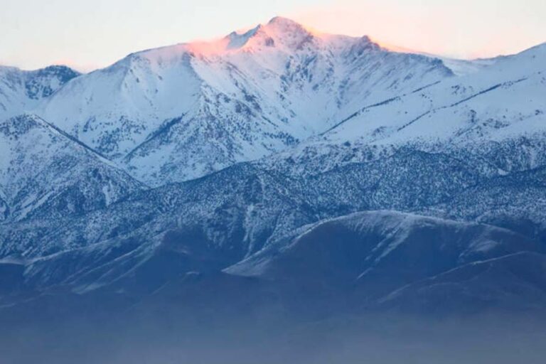 Experts and residents watch California snowpack with lasers and nervous eyes as temperatures rise